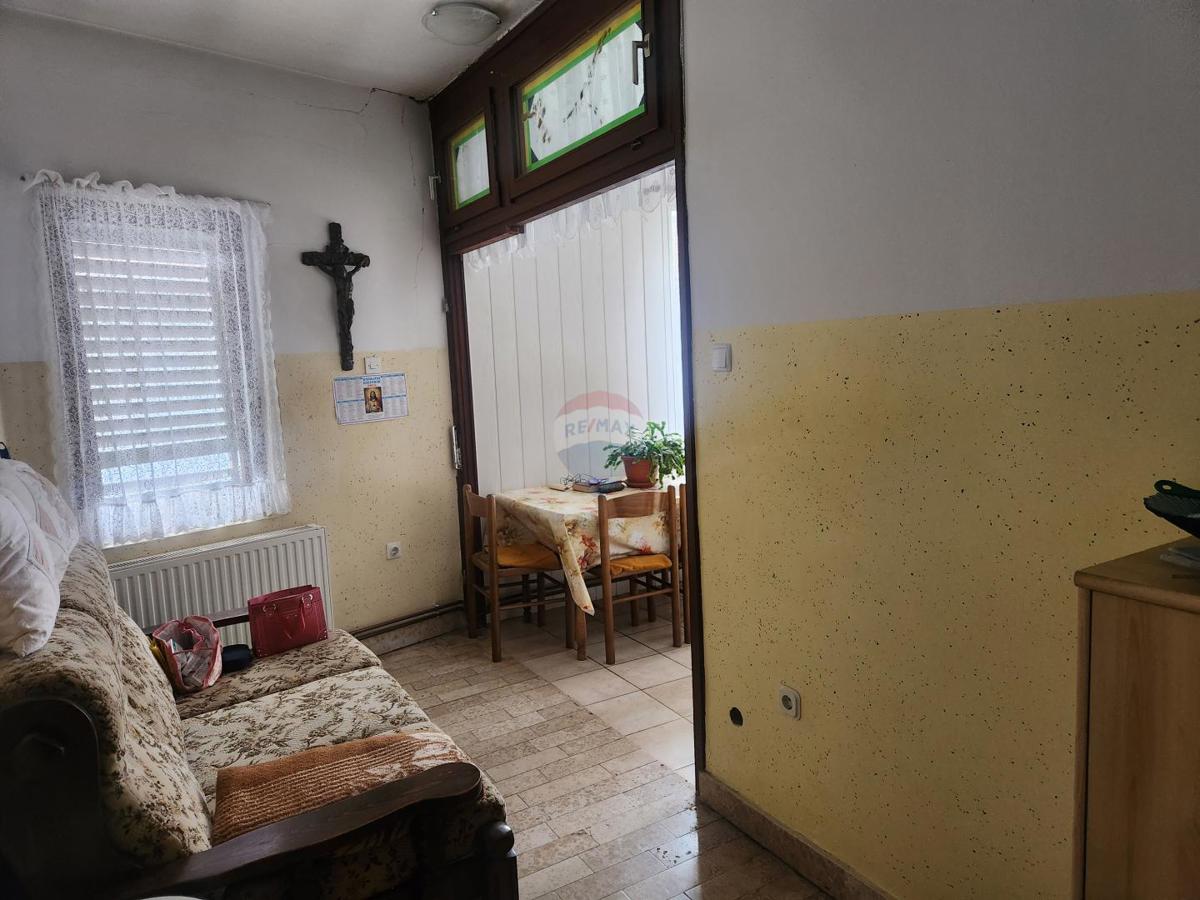 Casa Gornja Trnovitica, Velika Trnovitica, 181m2