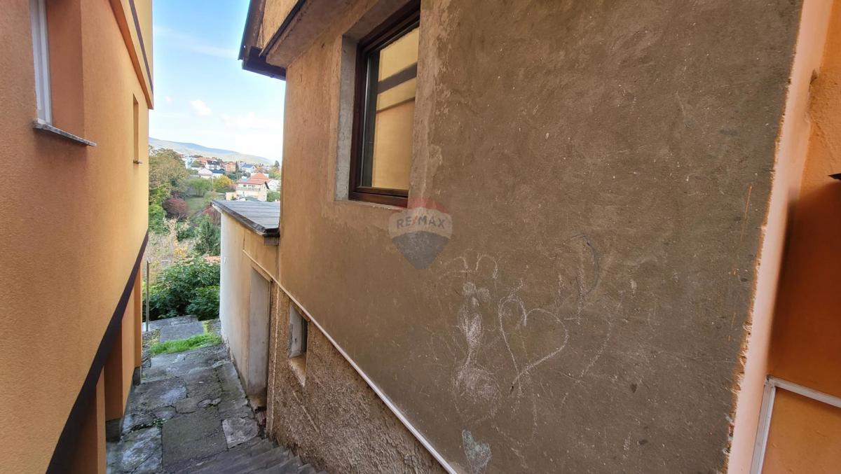 Casa Laščina, Maksimir, 64m2