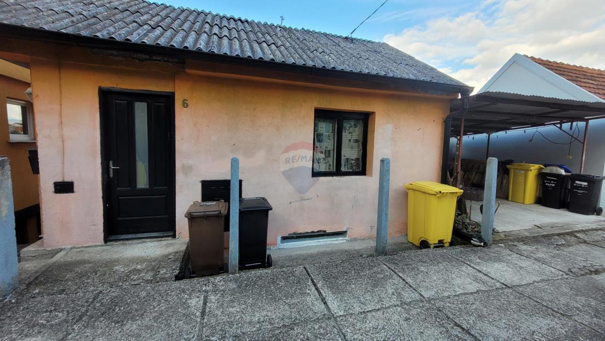 Casa Laščina, Maksimir, 64m2