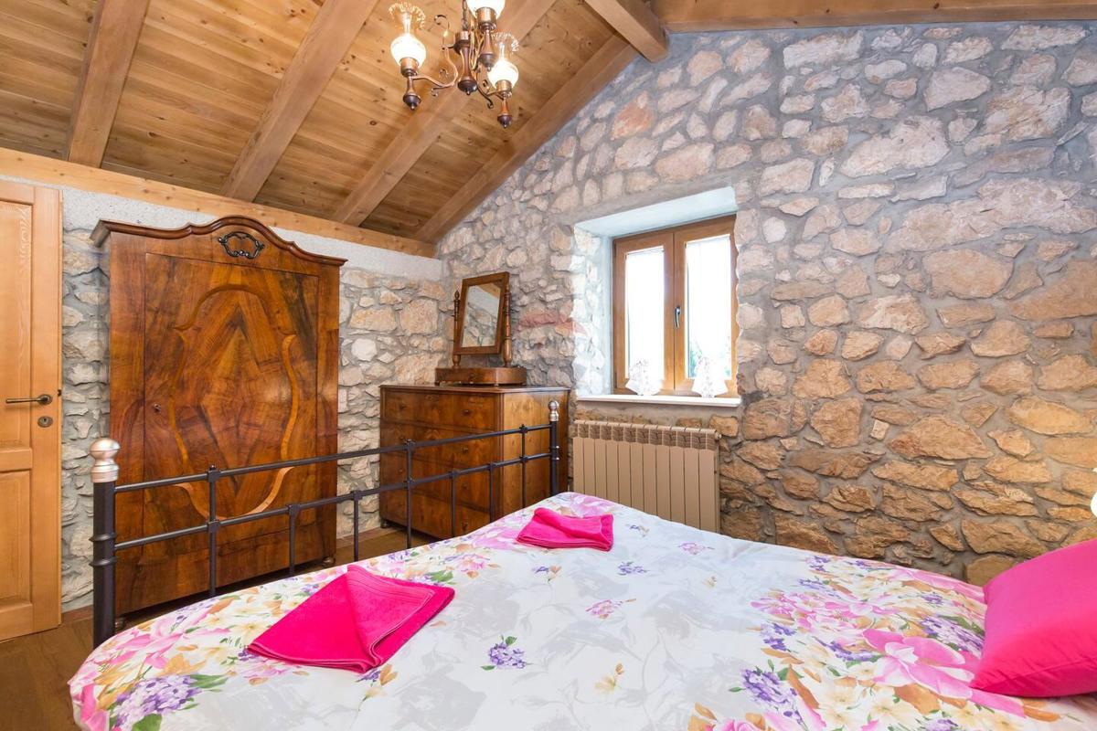 Casa Brseč, Mošćenička Draga, 104m2