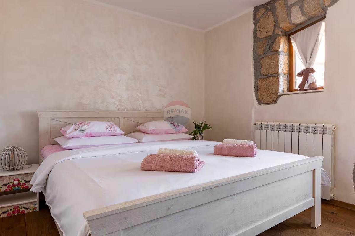 Casa Brseč, Mošćenička Draga, 104m2