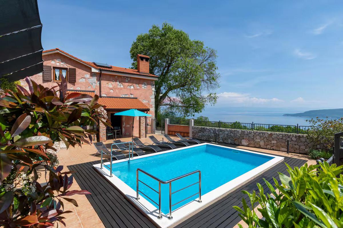 Casa Brseč, Mošćenička Draga, 104m2