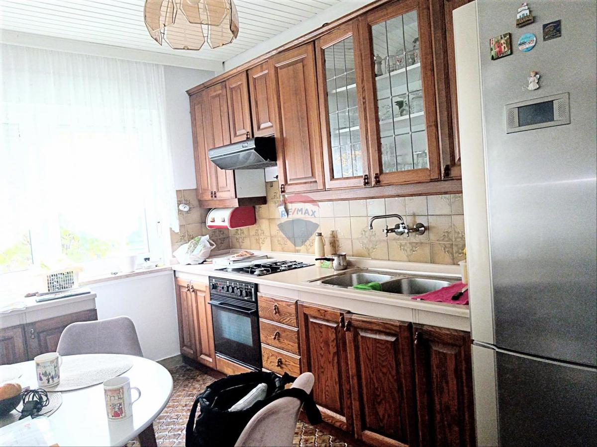 Casa Kurilovec, Velika Gorica, 375m2