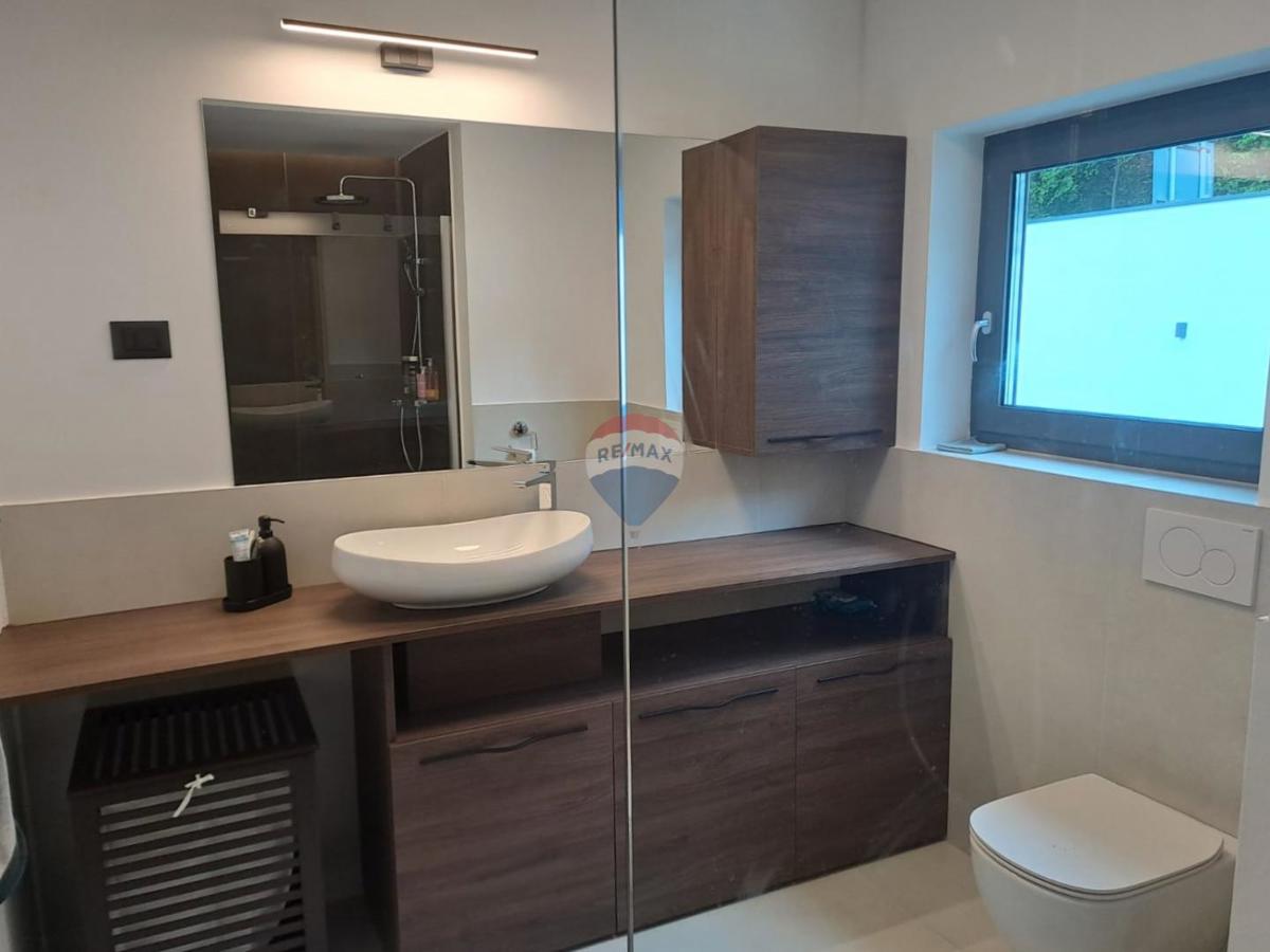 Casa Lovran, 236,95m2