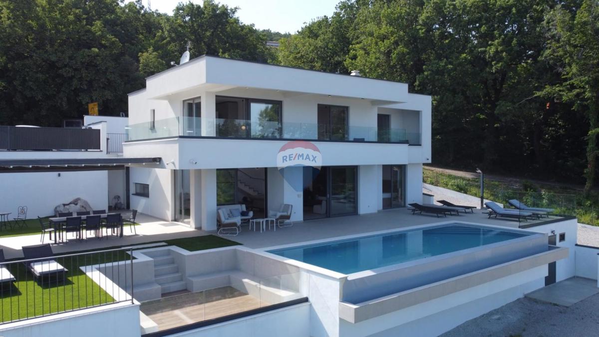 Casa Lovran, 236,95m2