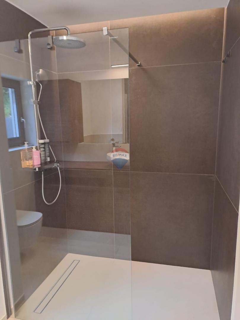 Casa Lovran, 236,95m2