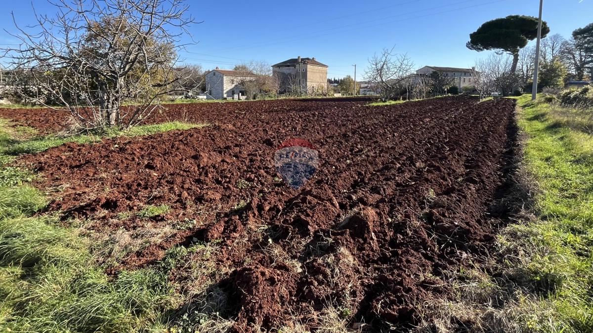 Terreno edificabile Kaštelir, Kaštelir-Labinci, 1.180m2