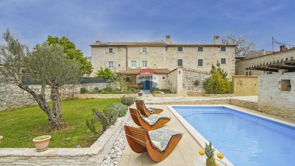 Casa Smoljanci, Svetvinčenat, 138m2