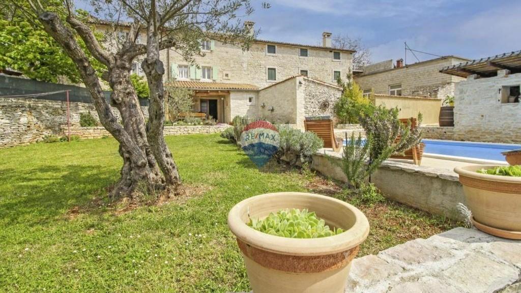 Casa Smoljanci, Svetvinčenat, 138m2