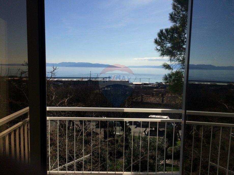 Attività commerciale Banderovo, Rijeka, 120m2