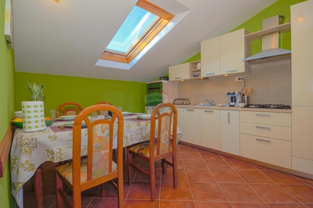 Casa Krnjevo, Rijeka, 343m2