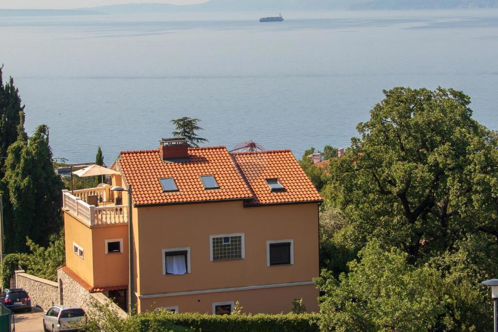 Casa Krnjevo, Rijeka, 343m2