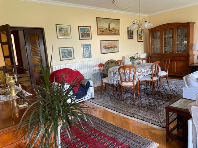 Casa Kostrena, 250m2