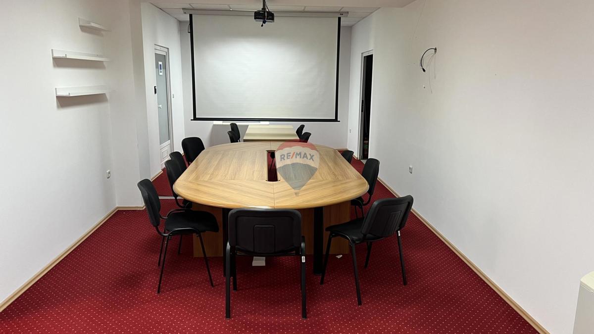 Attività commerciale Rastočine, Rijeka, 324m2