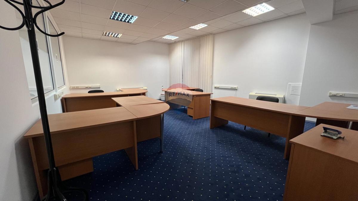 Attività commerciale Rastočine, Rijeka, 324m2