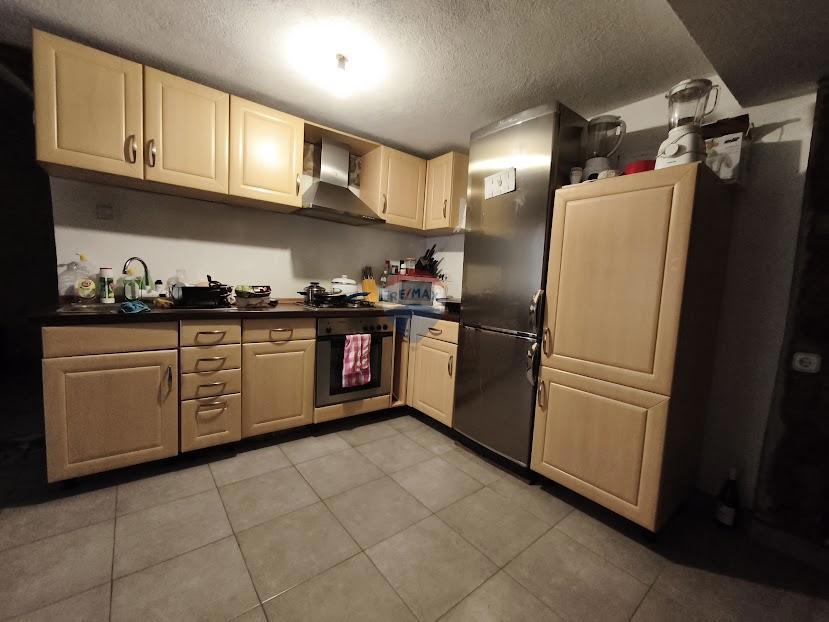 Casa Donja Drenova, Sveti Ivan Zelina, 580m2