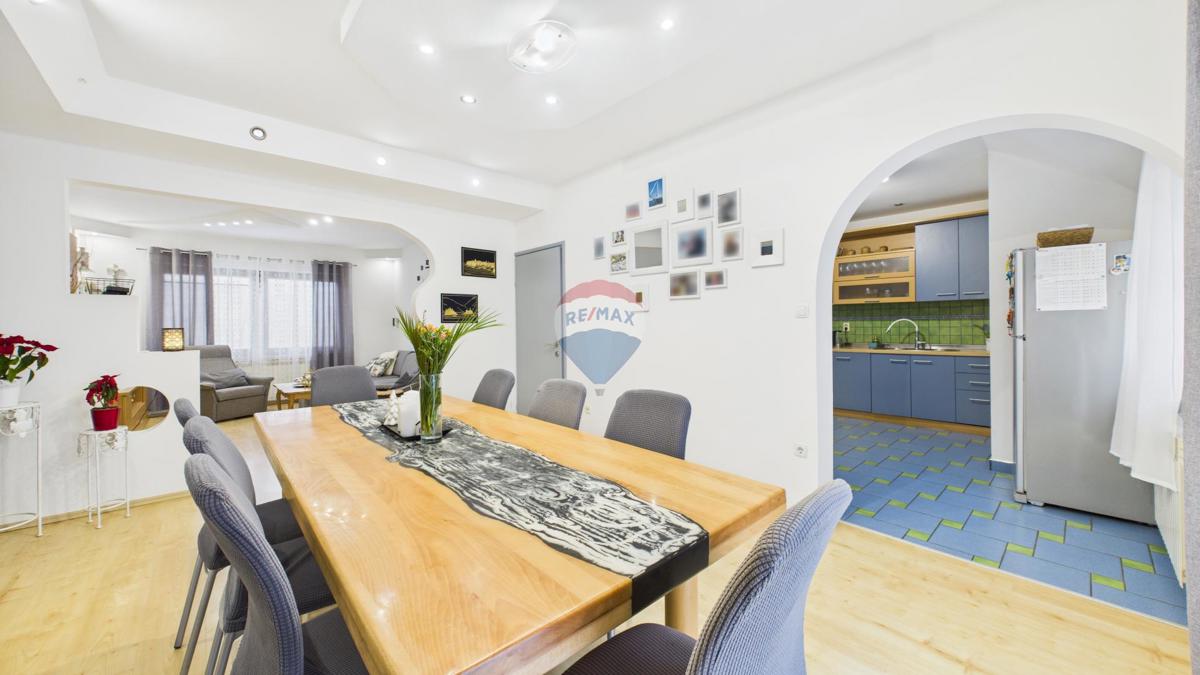 Appartamento Police Pirišće, Ozalj, 78m2