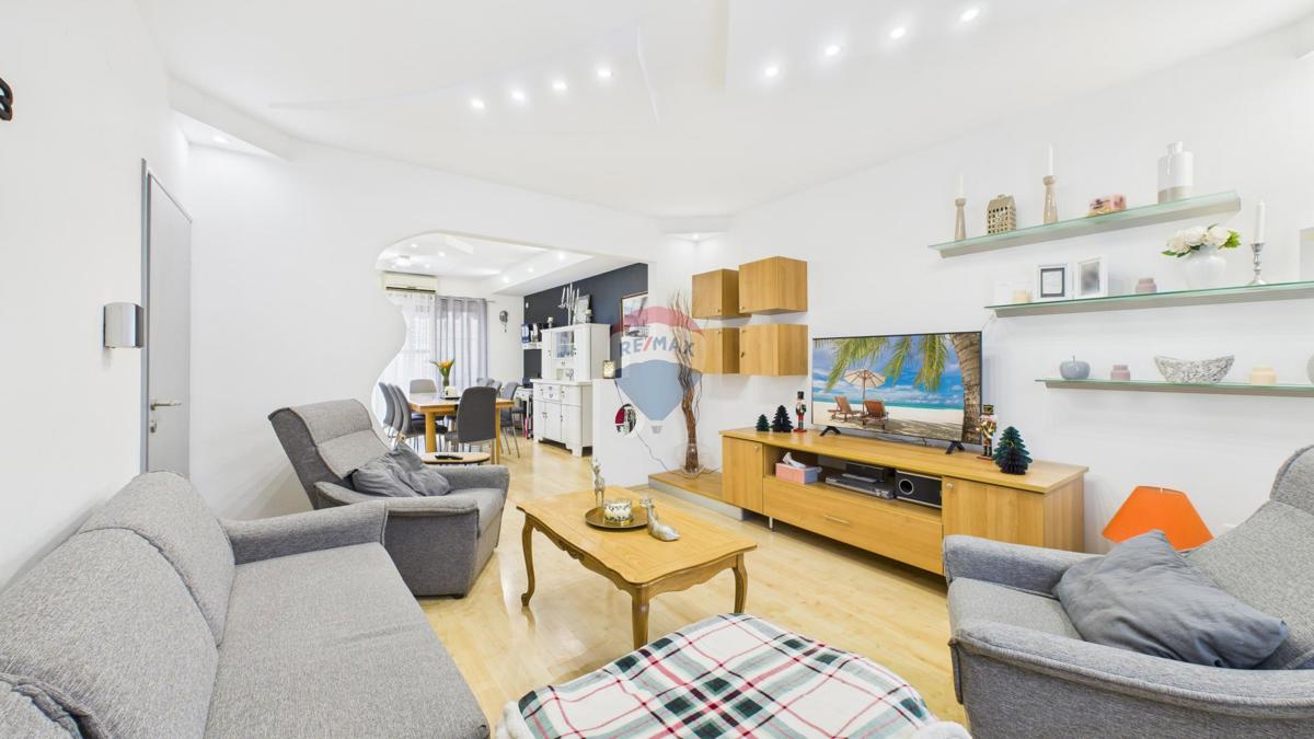 Appartamento Police Pirišće, Ozalj, 78m2