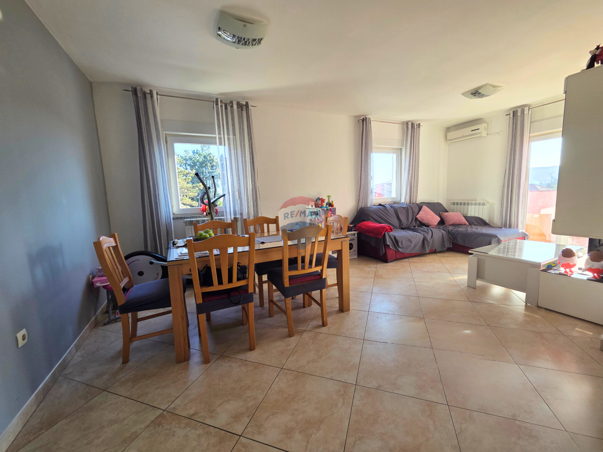 Appartamento Dražice, Jelenje, 77m2