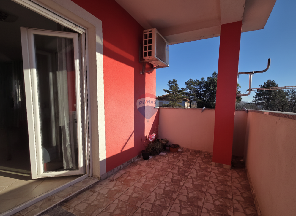 Appartamento Dražice, Jelenje, 77m2