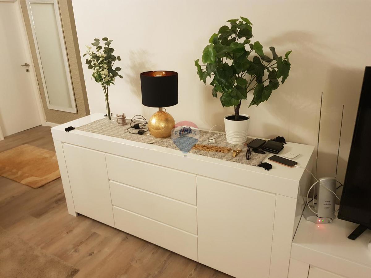 Appartamento Veprinac, Opatija - Okolica, 83m2