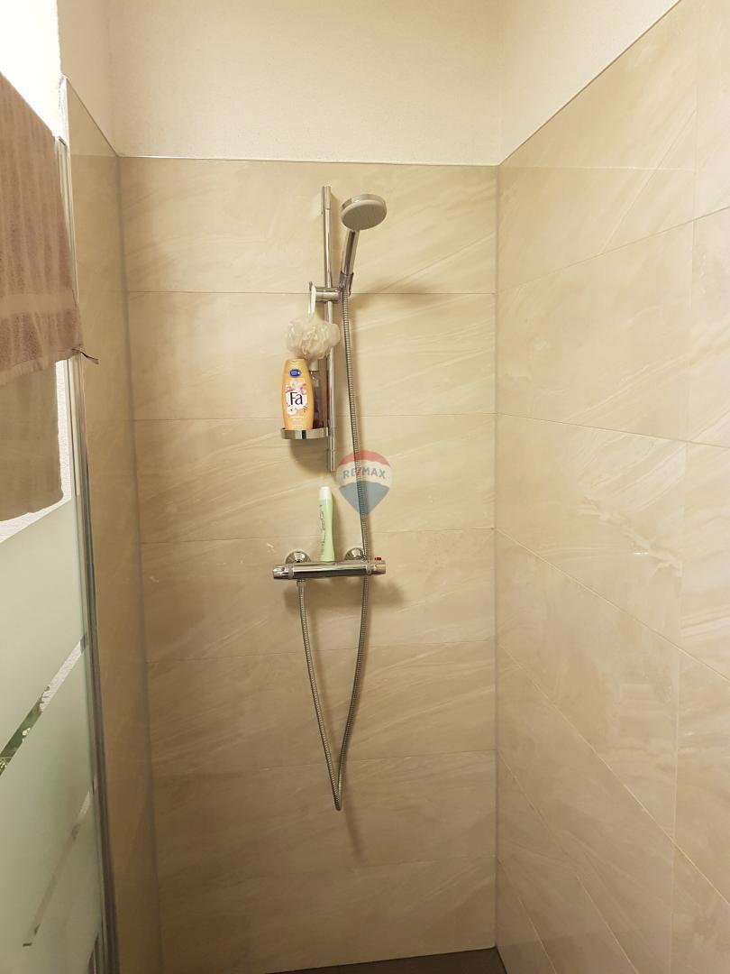 Appartamento Veprinac, Opatija - Okolica, 83m2