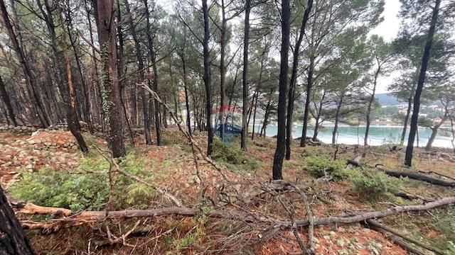 Terreno non edificabile Krk, 1.397m2