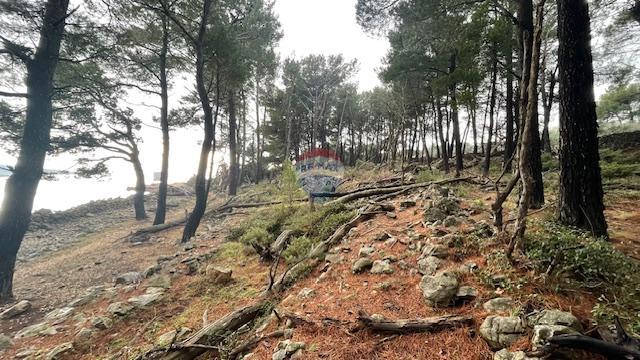 Terreno non edificabile Krk, 1.397m2