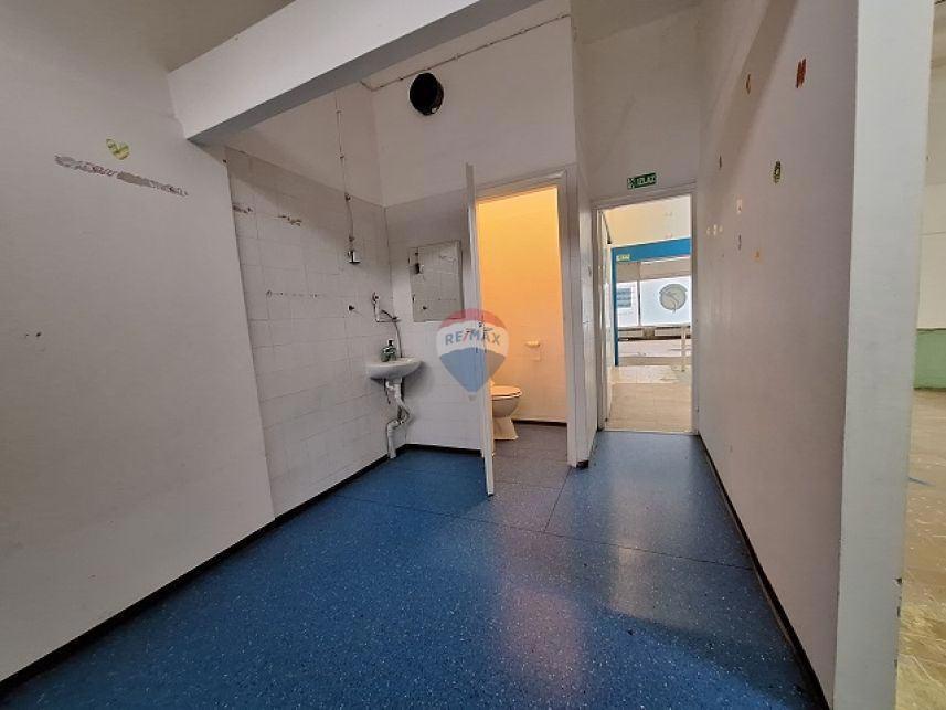 Attività commerciale Galženica, Velika Gorica, 178m2