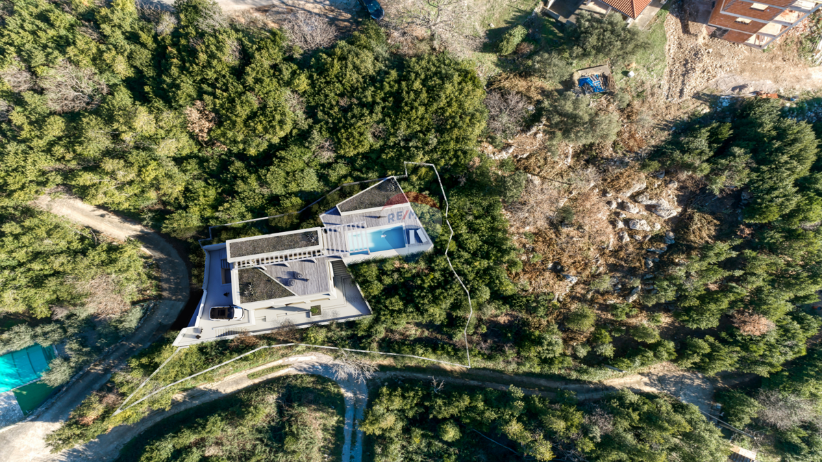 ISTRIA, PLOMIN - Terreno edificabile con progetto e vista mare