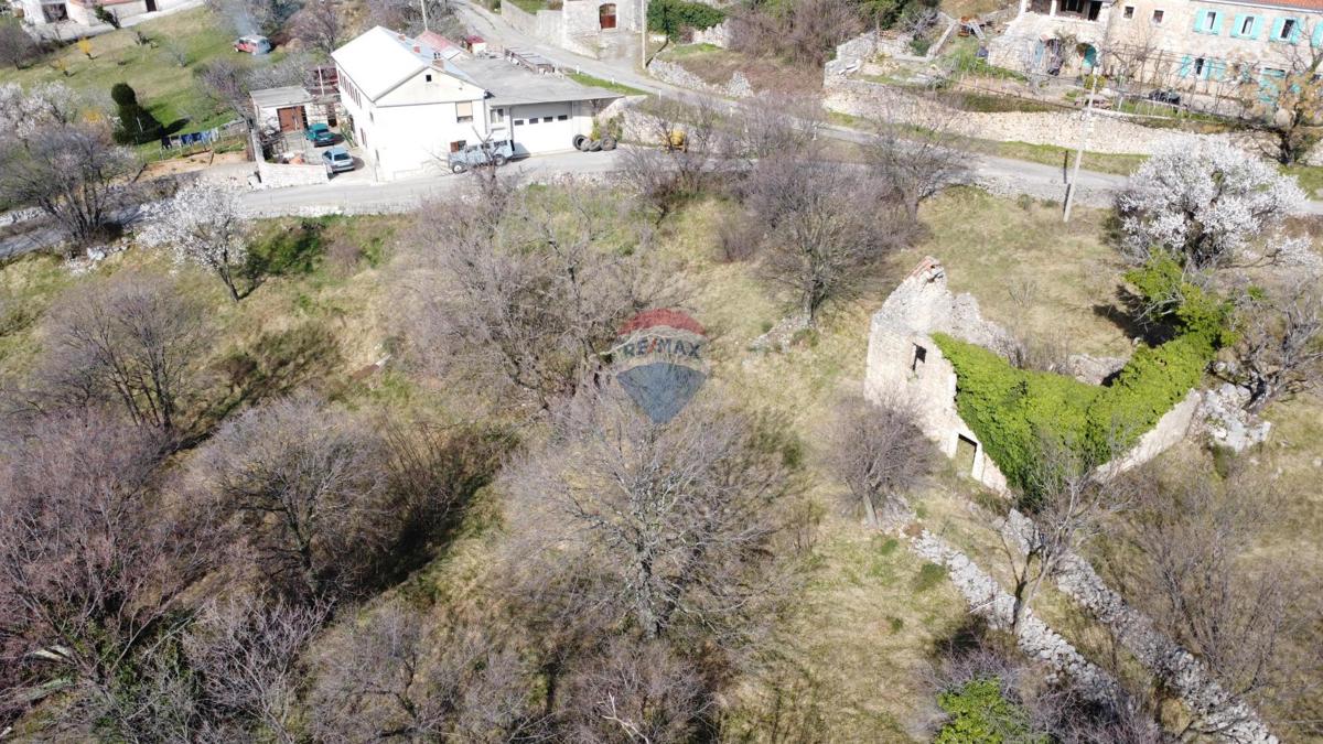 Terreno edificabile Bribir, Vinodolska Općina, 735m2