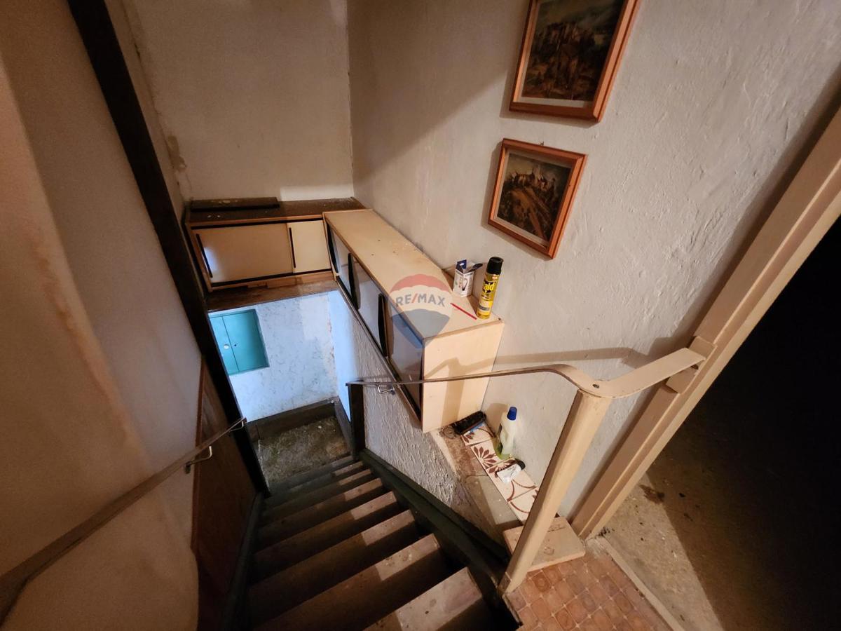 Casa Sovinjak, Buzet, 165,50m2