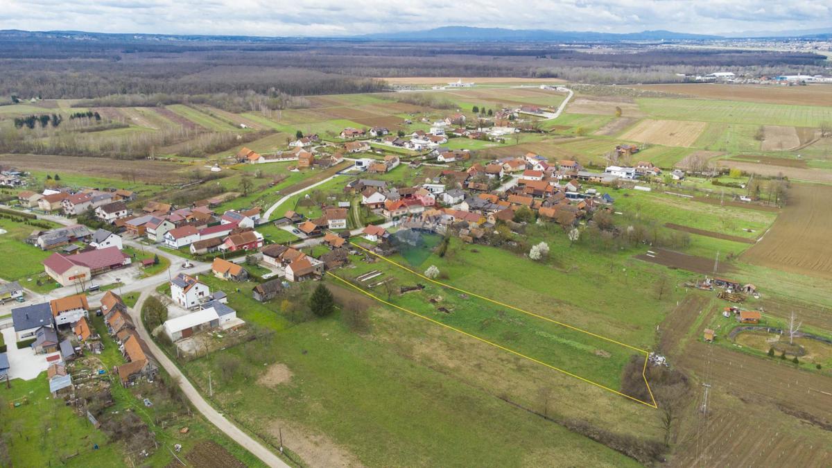 Terreno edificabile Okuje, Velika Gorica - Okolica, 4.963m2