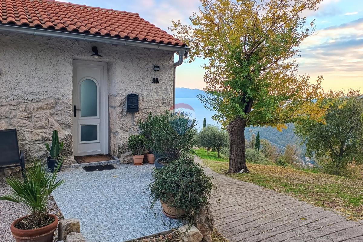 Casa Obrš, Mošćenička Draga, 78m2
