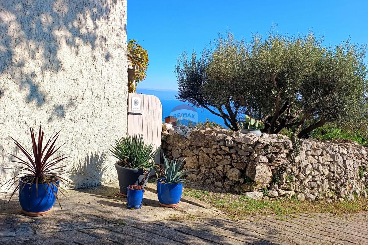 Casa Obrš, Mošćenička Draga, 78m2