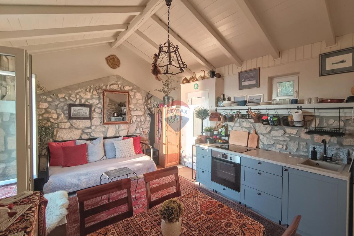 Casa Obrš, Mošćenička Draga, 78m2