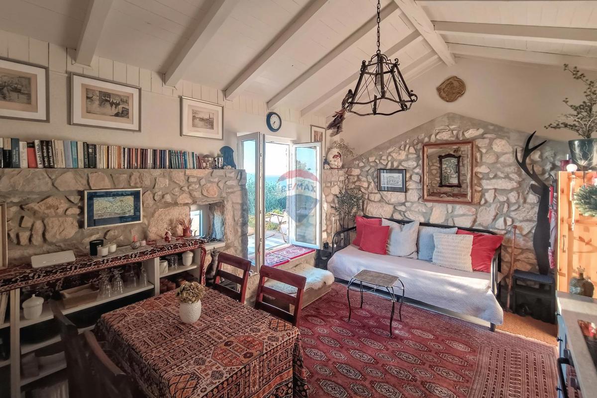 Casa Obrš, Mošćenička Draga, 78m2