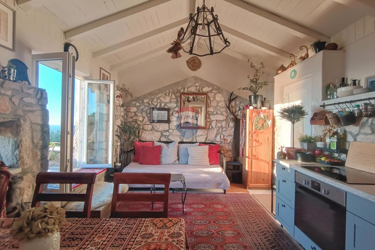 Casa Obrš, Mošćenička Draga, 78m2