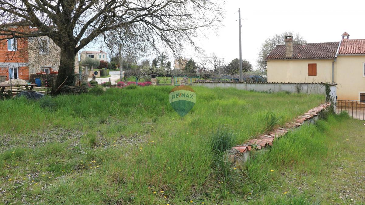 Terreno edificabile Kaštelir, Kaštelir-Labinci, 907m2