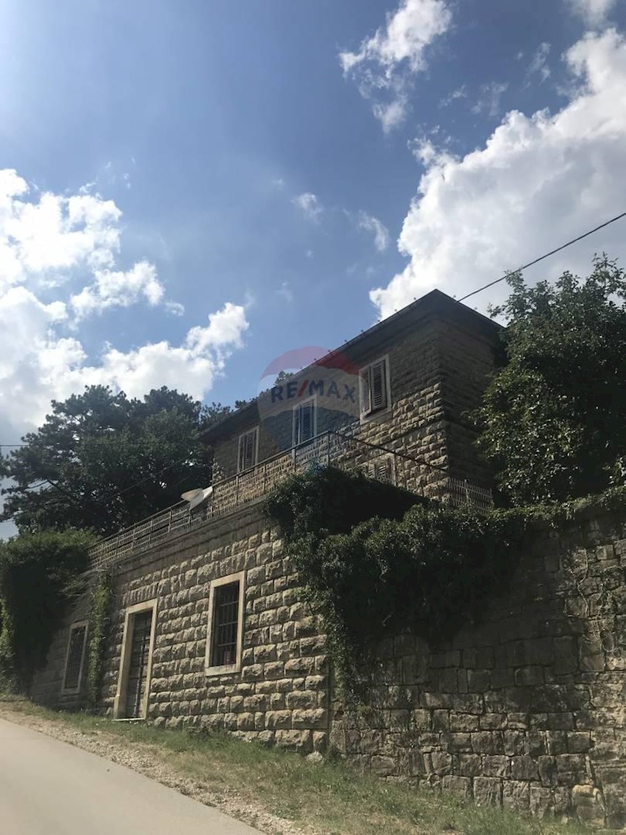 Villa Singola/Casa Vacanza Grožnjan, 360m2