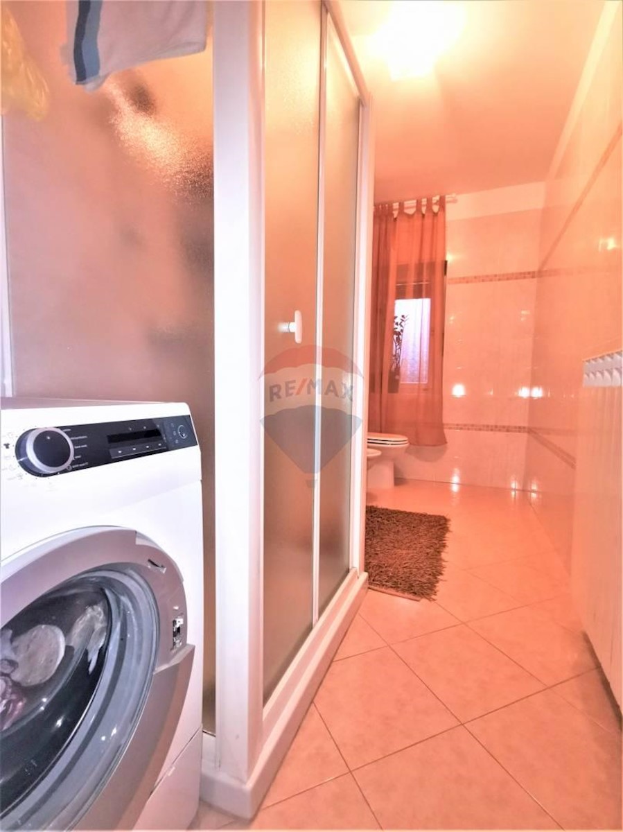 Villa Singola/Casa Vacanza Grožnjan, 280m2