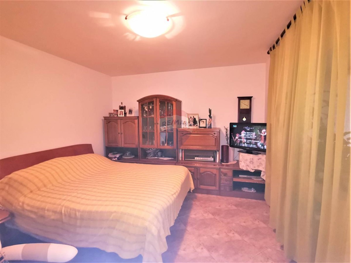 Villa Singola/Casa Vacanza Grožnjan, 280m2