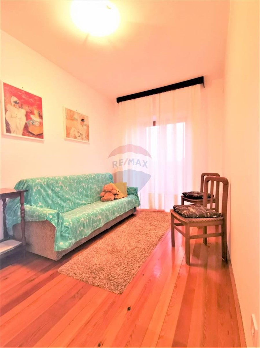 Villa Singola/Casa Vacanza Grožnjan, 280m2