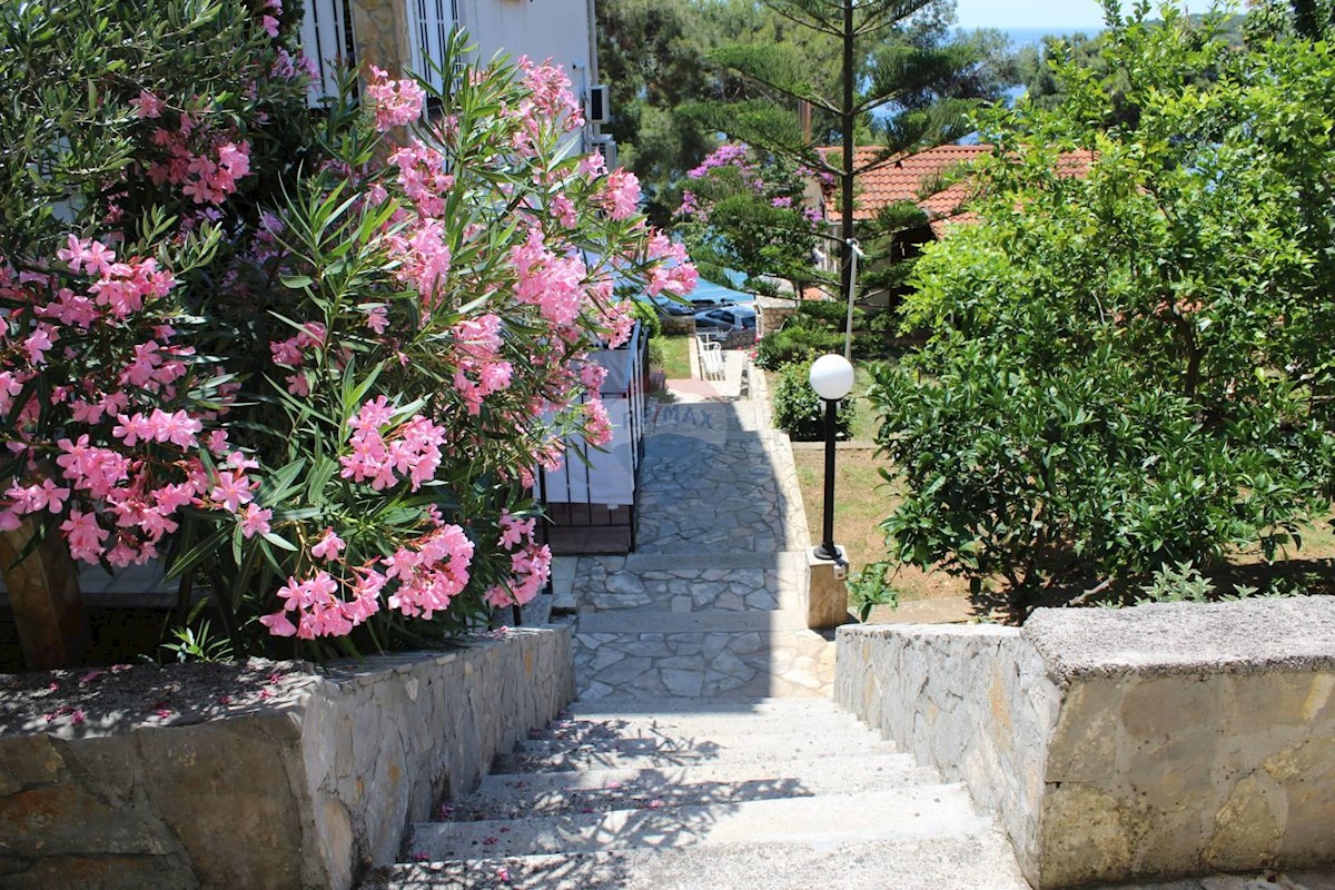 Villa Singola/Casa Vacanza Mali Lošinj, 780m2