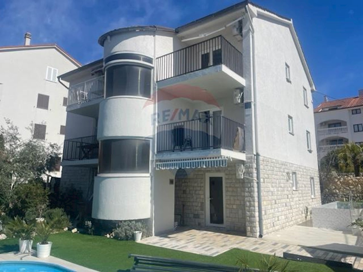 Villa Singola/Casa Vacanza Malinska, Malinska-Dubašnica, 360m2