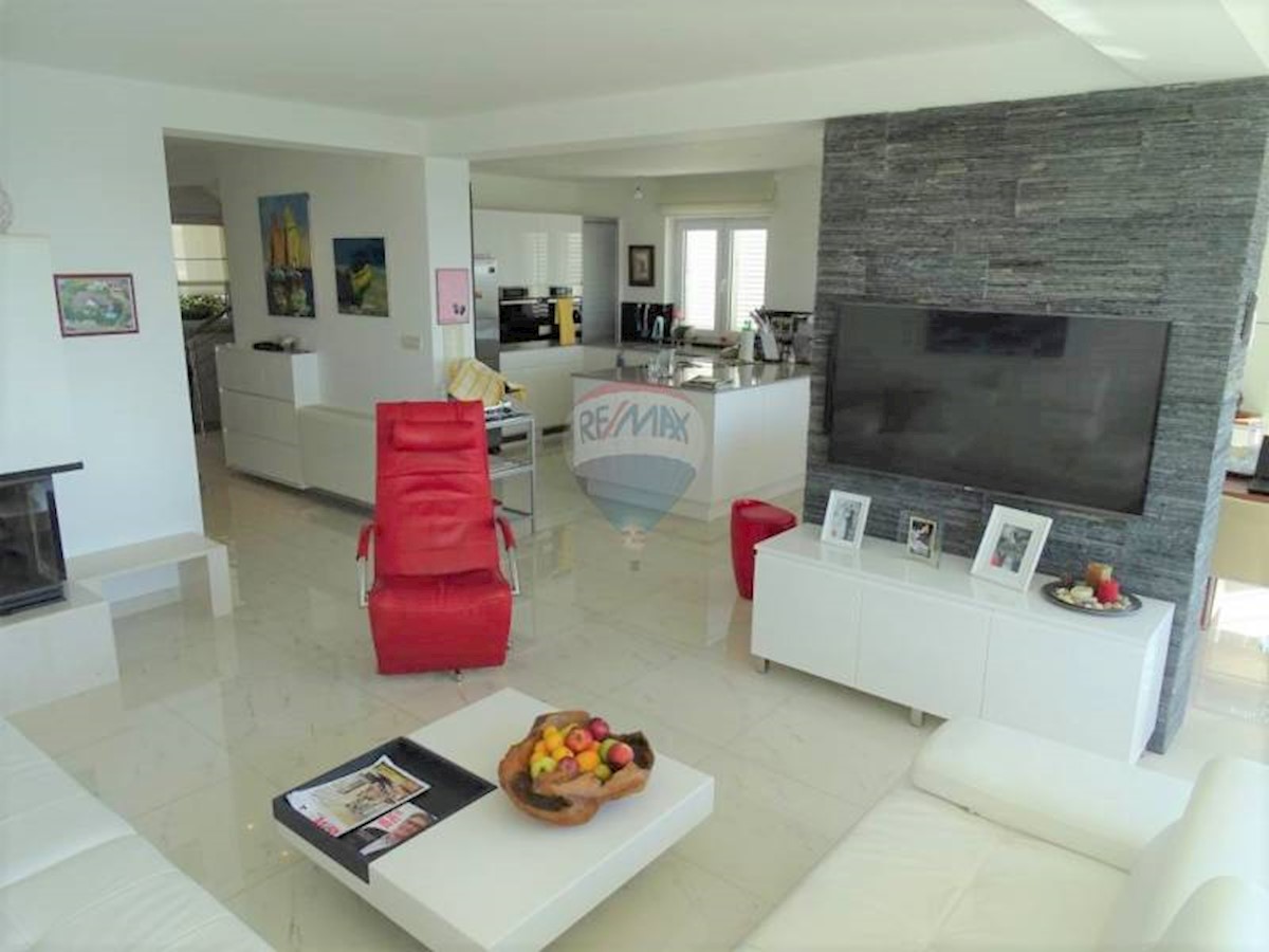 Villa Singola/Casa Vacanza Palit, Rab, 256m2