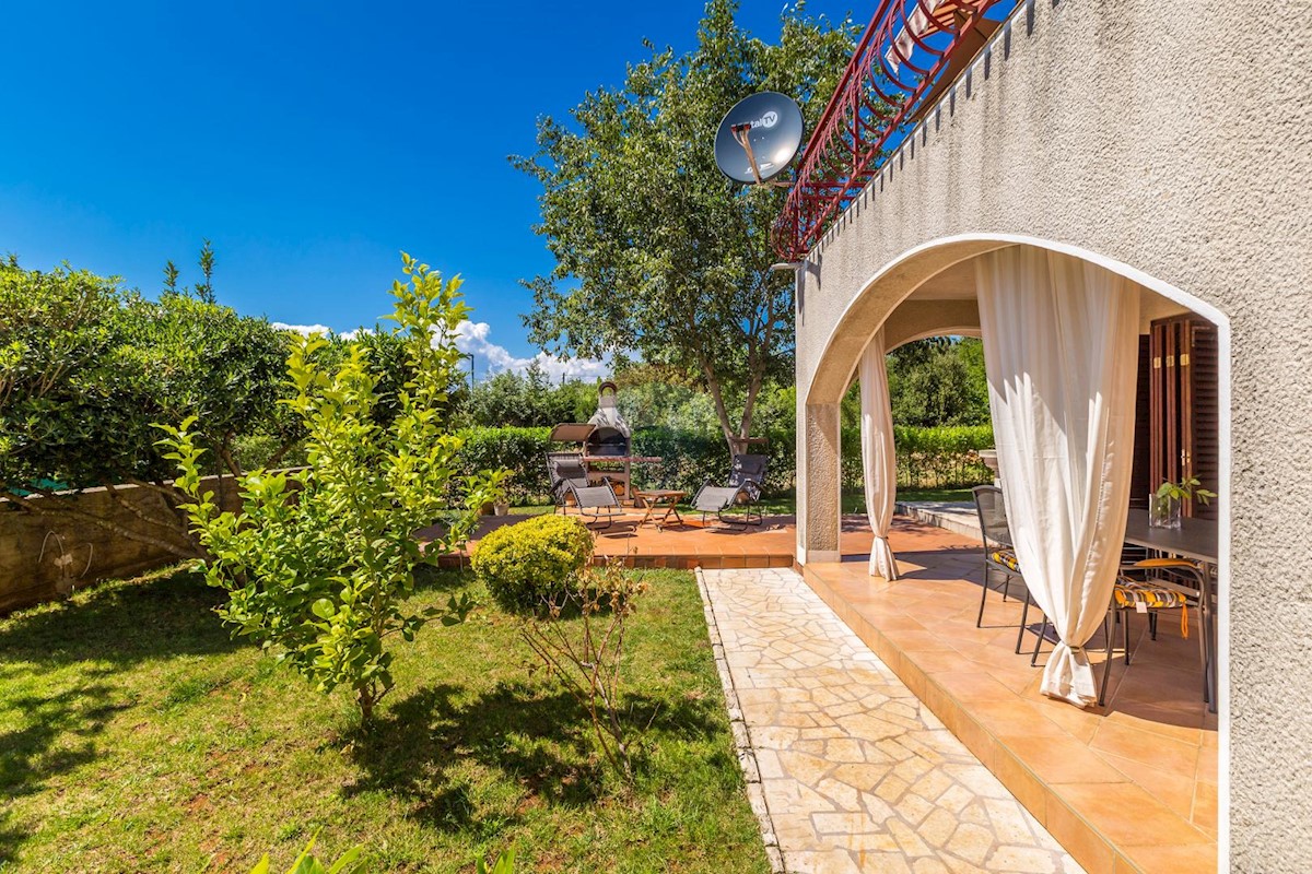 Villa Singola/Casa Vacanza Pinezići, Krk, 380m2