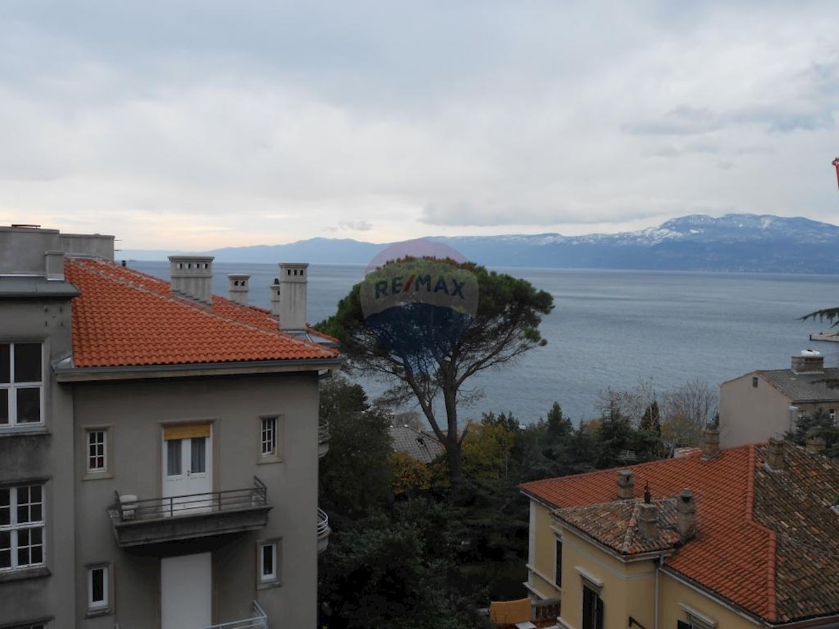 Villa Singola/Casa Vacanza Pećine, Rijeka, 1.050m2