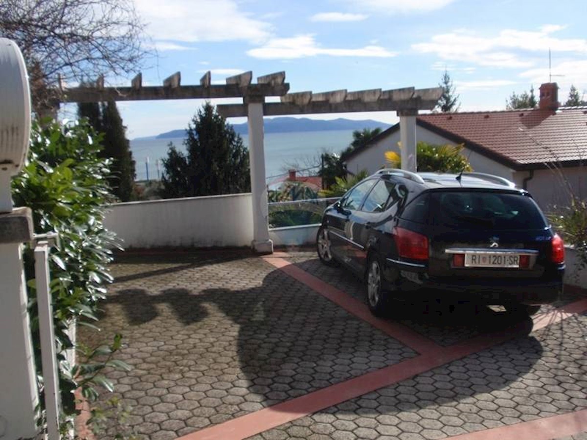 Villa Singola/Casa Vacanza Ičići, Opatija - Okolica, 320m2