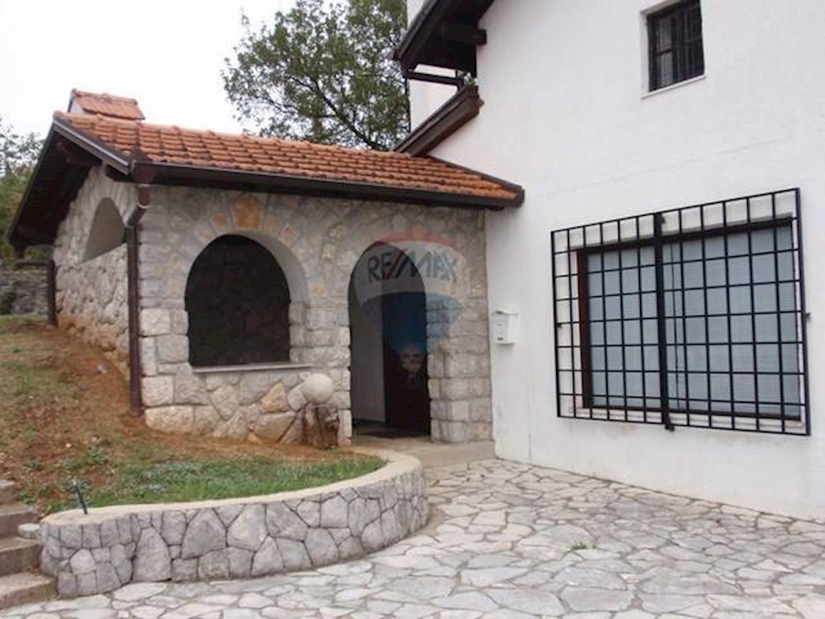 Villa Singola/Casa Vacanza Rešetari, Kastav, 715m2